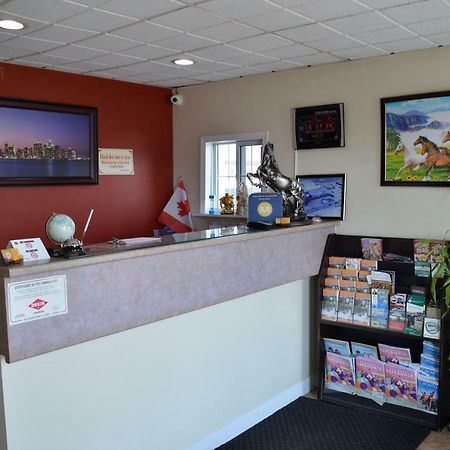 Lincoln Motel Sturgeon Falls Luaran gambar