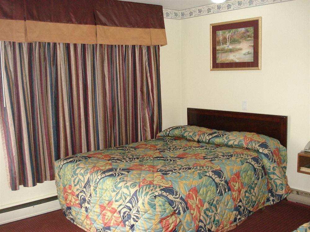 Lincoln Motel Sturgeon Falls Luaran gambar