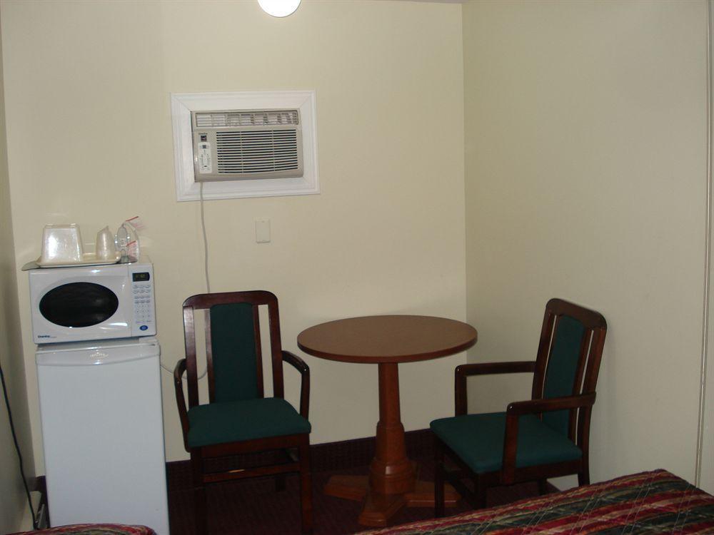 Lincoln Motel Sturgeon Falls Luaran gambar