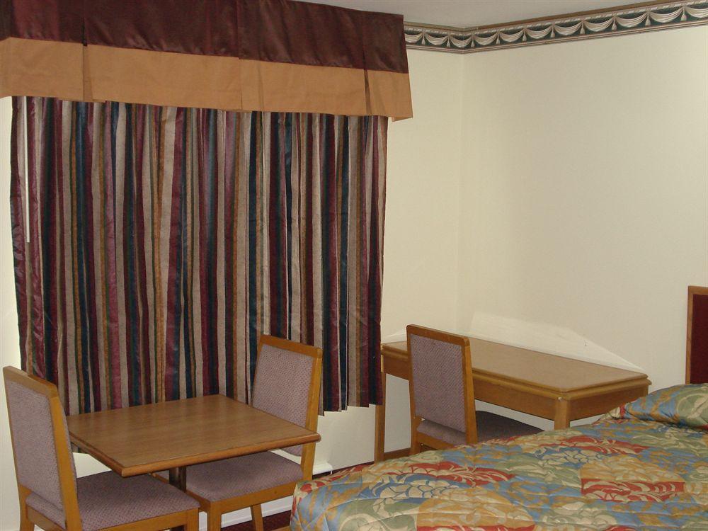Lincoln Motel Sturgeon Falls Luaran gambar