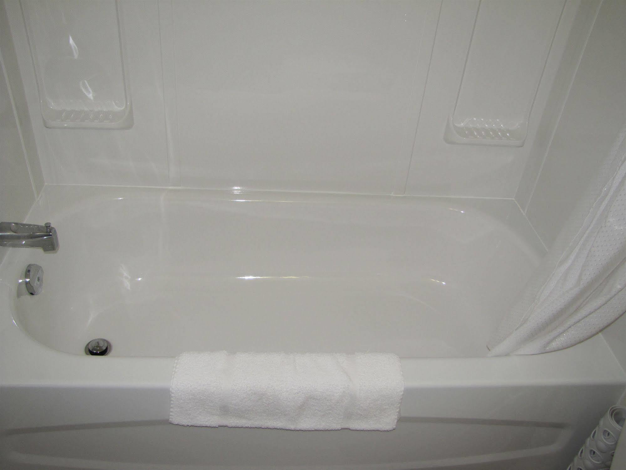 Lincoln Motel Sturgeon Falls Luaran gambar