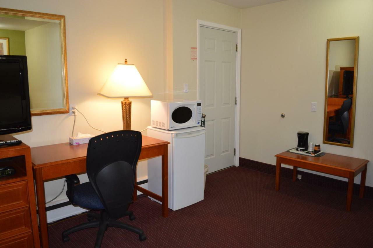 Lincoln Motel Sturgeon Falls Luaran gambar